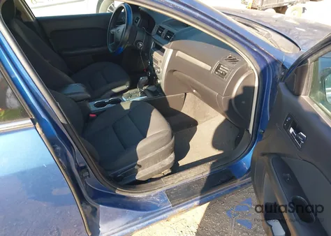 2010 Ford Fusion Se from USA, damaged, VIN 3FAHP0HG5AR137605